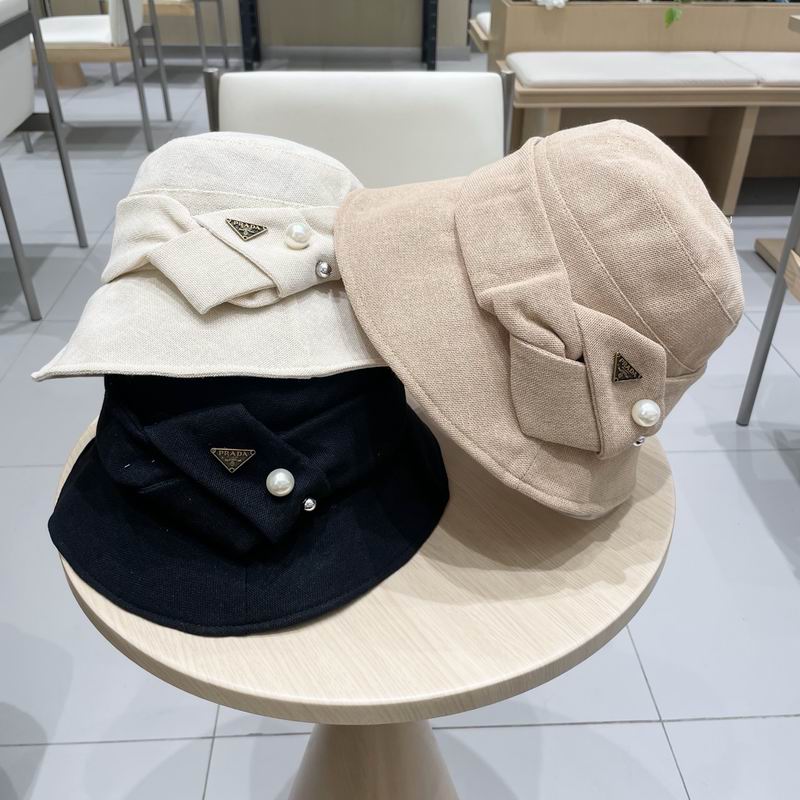 Prada hat 031084
